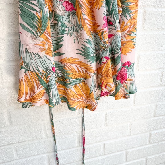 Lulus Tropical Floral Print Ruffle Hem Wrap Dress Size XL - Picture 5 of 9